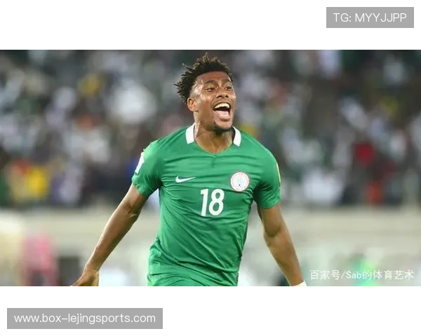 足球球星纪念卡牌玩法全解：从基础规则到策略技巧一网打尽